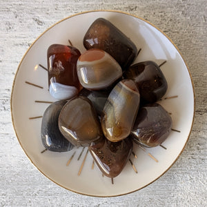 Brown Banded Agate Tumblestone